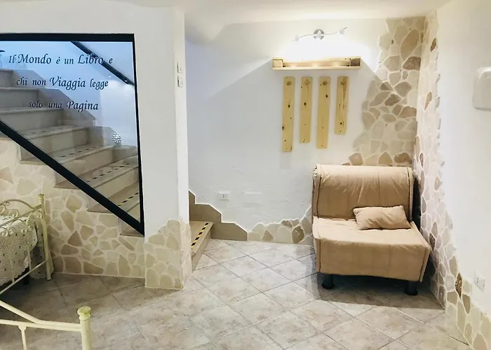 La villa: 26 Suite Home
